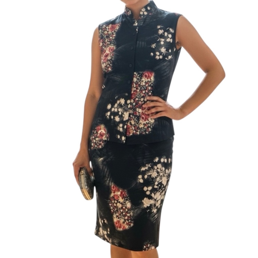 Oriental-Style Two-Piece Suit (Skirt + Top) Size S